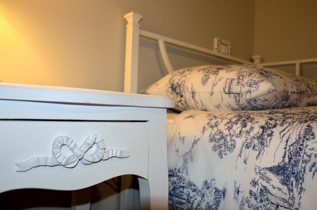 La Casa Di Alessio Bed & Breakfast Lecce Bagian luar foto
